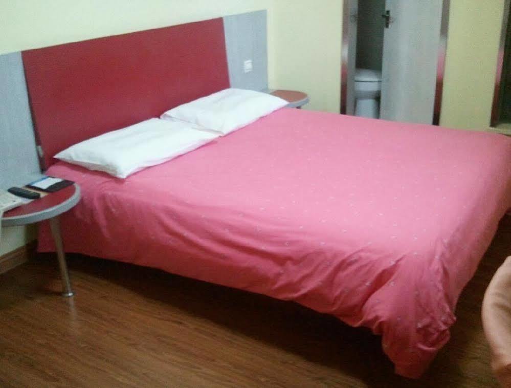 Homeinns Hotel Hujcsou Kültér fotó
