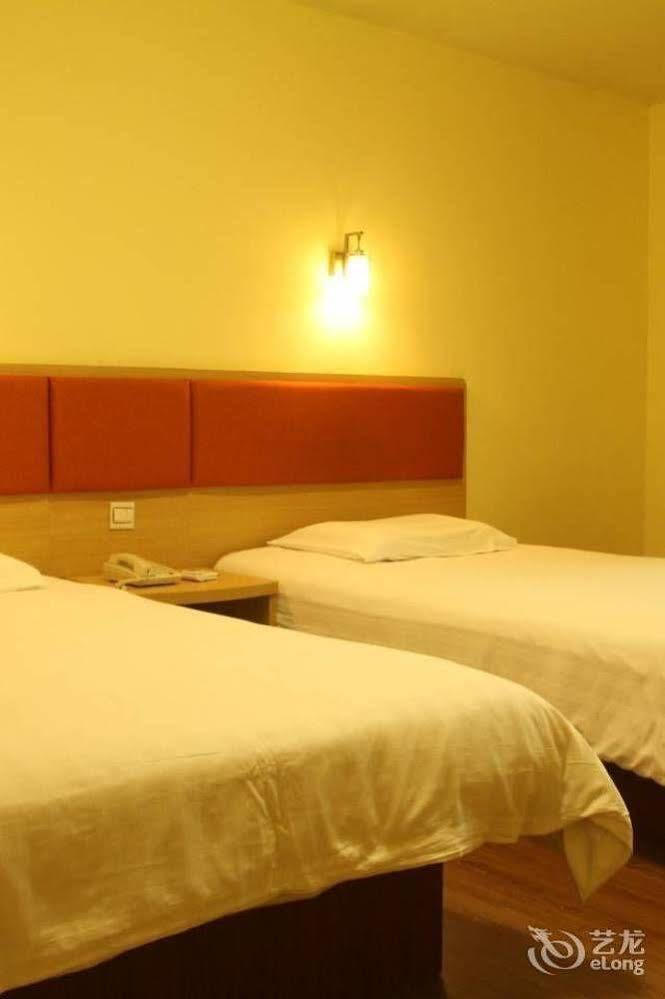 Homeinns Hotel Hujcsou Kültér fotó