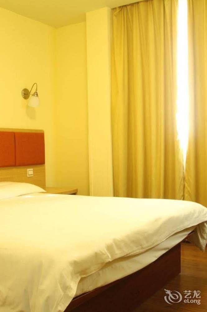 Homeinns Hotel Hujcsou Kültér fotó